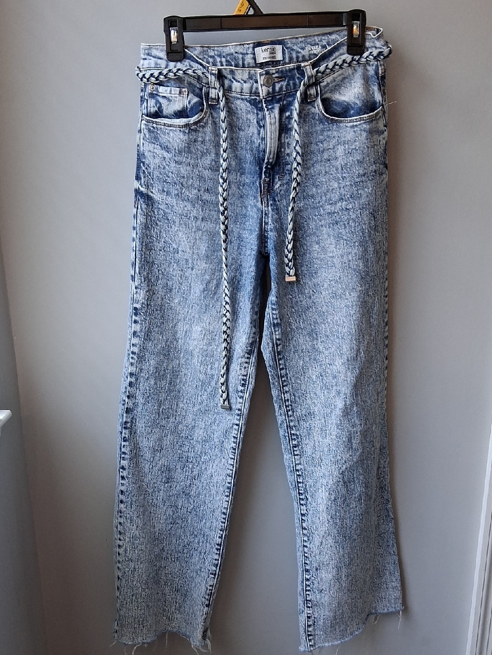Kensie Light Blue Washed Wide-Leg Jeans with Braided Belt